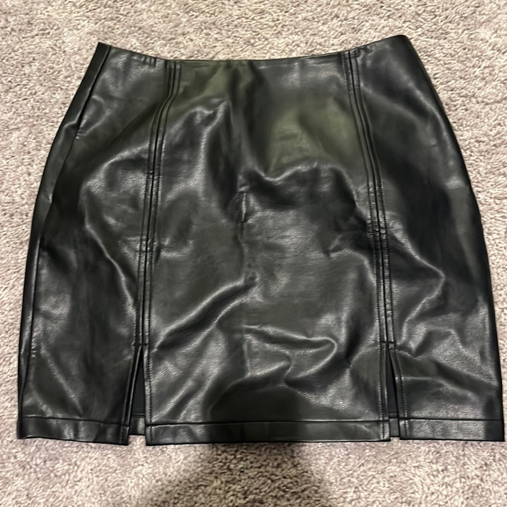 Black leather skirt size small